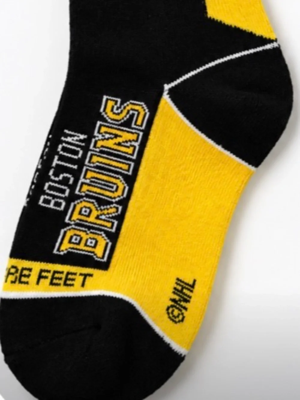 For Bare Feet Youth Boston Bruins Crew Socks – For Bare Feet – NWT